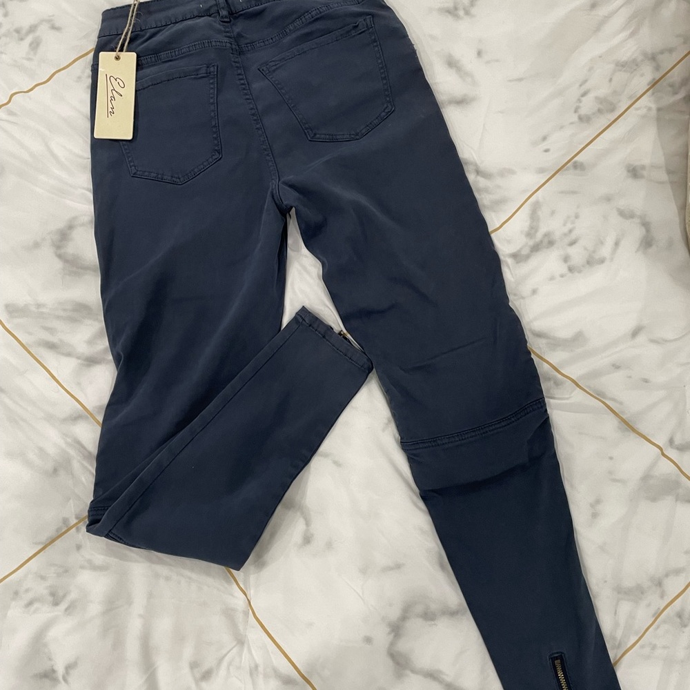 NEW…..ELAN Blue Ash Pants; Size Small